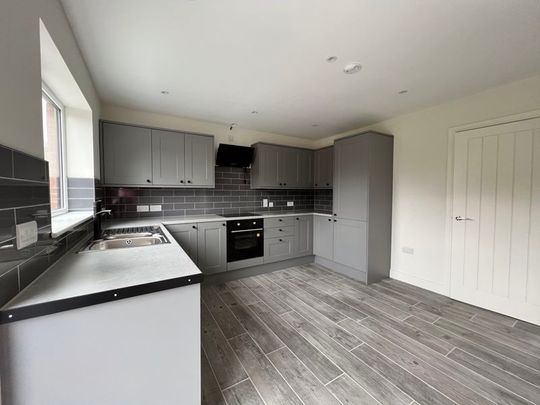 151 Harlescott Lane, Harlescott, Shrewsbury, SY1 3AT - Photo 1