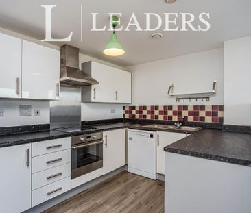 2 bedroom flat to rent - Photo 4