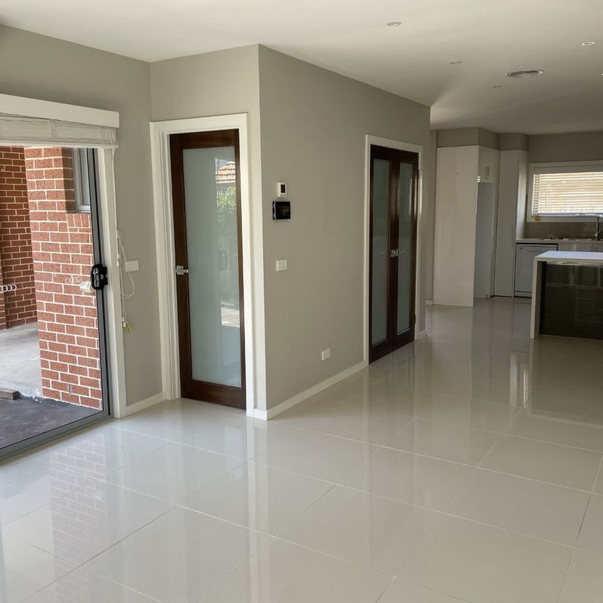 Private and Gorgeous! - Photo 1