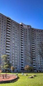 Forest Manor - Photo 4