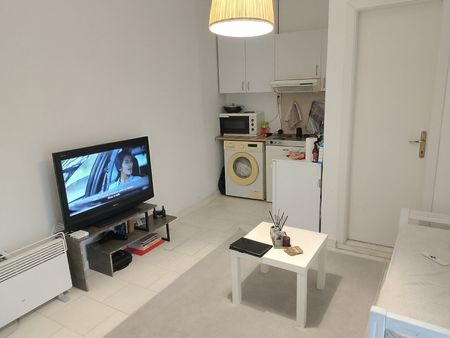 Studio/Γκαρσονιέρα για ενοικίαση Ιστορικό Κέντρο (Κομοτηνή) - Φωτογραφία 2