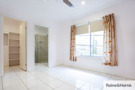 Modern home in a great location !!! - Photo 4