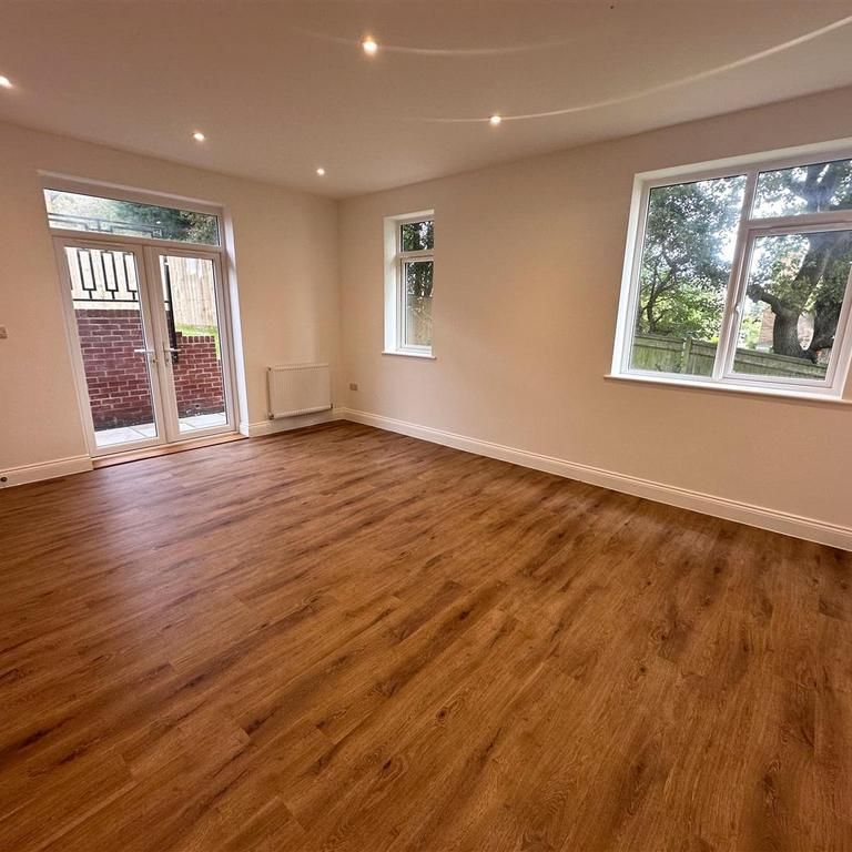 3 bedroom detached house to rent - Photo 1