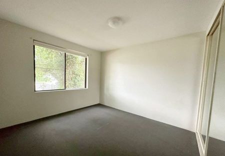 Neat & Tidy Unit - Photo 4