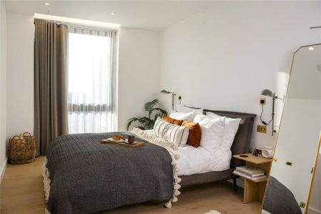 5 bedroom semi-detached house to rent - Photo 2