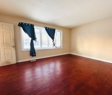 For Lease - 3390 Etude Drive, Mississauga, Ontario - Photo 5