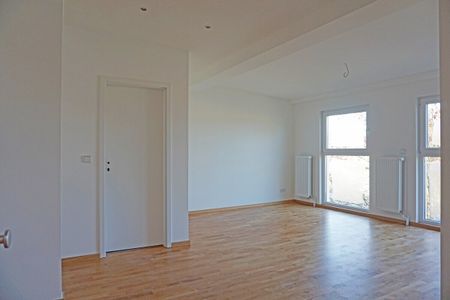 Gutenbergstr. helle 2-Zi-Altbau-Whg. mit EBK und Balkon per SOFORT zu VERMIETEN - Photo 2
