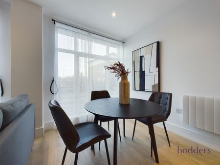 1 bedroom apartment to rent - Photo 2