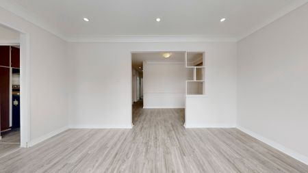 For Lease - 3732 St Clair Avenue Unit# Main, Toronto, Ontario - Photo 4