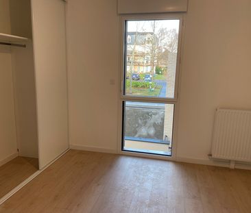 Location Appartement 3 pièces 63m² - Photo 2