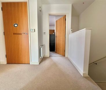 Ruby Mews, N13, London - Photo 1