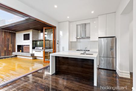 58A Manningtree Road, Hawthorn VIC 3122 - House For Rent | Domain - Photo 4