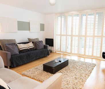 Royal William Square - Photo 1