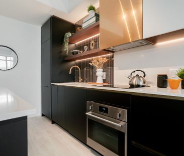 For Lease - 1285 Queen Street Unit# 404, Toronto, Ontario - Photo 3