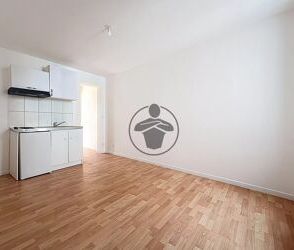 Location Appartement 2 pièces 27 m2 à Saint-Quentin - Photo 5