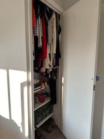 1 Bed Flat, Armoury Road, SE8 - Photo 2