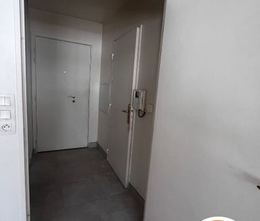 Location Appartement 2 pièces 40m² - Photo 5