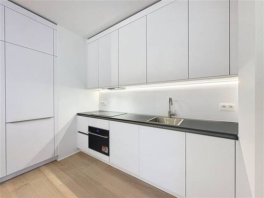 Appartement te huur - Foto 1