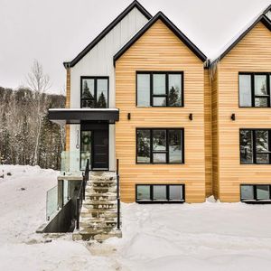 3 CH - 2 SDB - Sainte-Agathe-des-Monts - $1,985 /mo - Photo 2