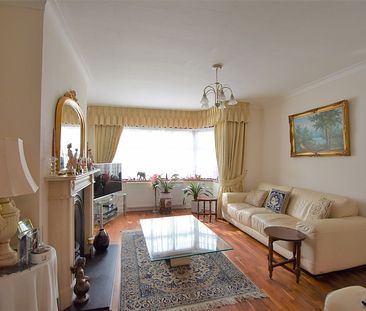 £761.54 per week (£3,300.00 per month) - Photo 6
