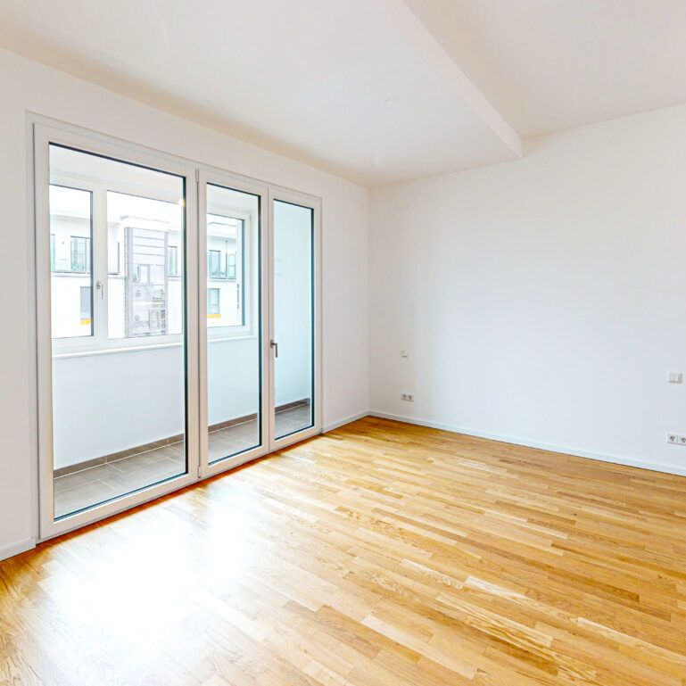 Moderne 2-Zimmerwohnung mit Balkon und Wintergarten - Photo 1