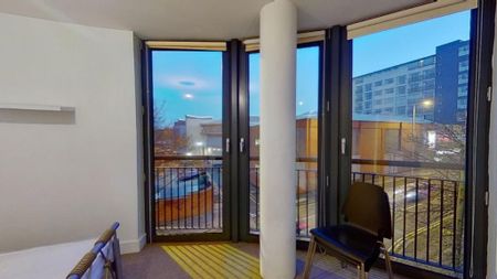 1 bedroom flat to rent - Photo 4