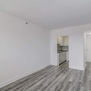 1 CH - 1 SDB - Montréal - $1,380 /mo - Photo 2