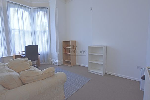 1 Bedroom Flat - Photo 1