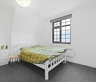 4 bedroom apartment to rent - Photo 6