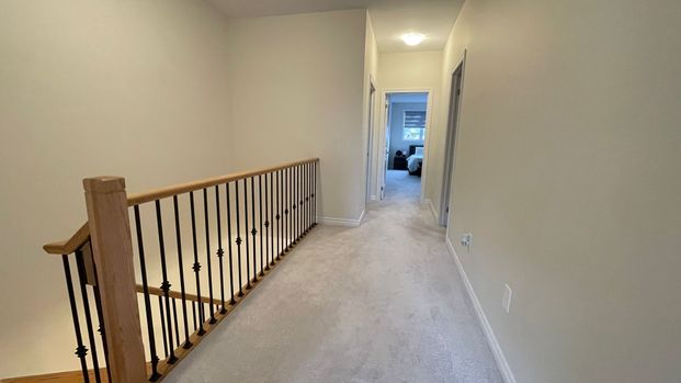 For Lease - 2090 Coppenwood Common, Burlington, Ontario - Photo 1