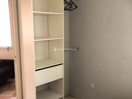 Location Appartement 2 pièces 24 m2 à Toulon - Photo 1