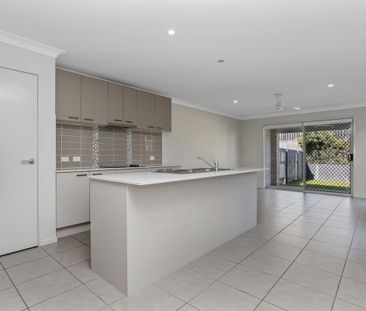 Modern spacious duplex *Rent Increase from $540 to $575 from 22/10/... - Photo 6