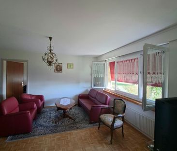 Grand appartement lumineux 2,5 pièces avec vue sur le lac - Photo 1