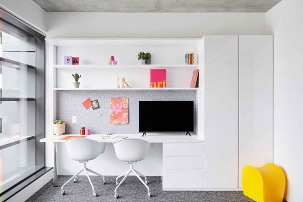 Ultra Studio, King Bed - Photo 1