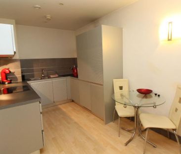 1 bedroom apartment to rent - Photo 2