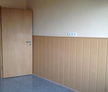 Attraktive 3,5-Zimmer-Wohnung im 1. OG in Moers-Repelen - Photo 6