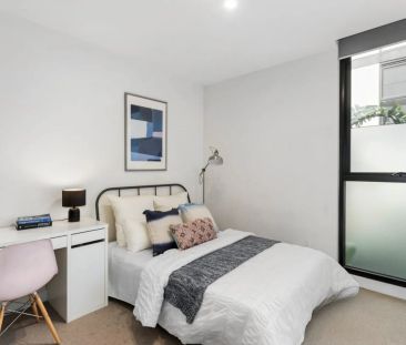 Light-Filled Luxury in the Iconic 'Saint' Development - Photo 6