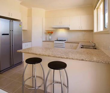 7-bedroom shared house, Highbury Road - Photo 2