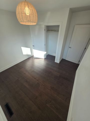 For Lease - 18 Deerfield Road, Toronto, Ontario - Photo 3