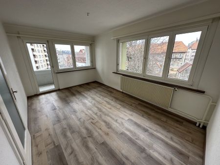 4.5 Zimmer, 80 m², 4. Stock - Foto 3