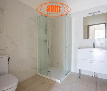 Vente STUDIO LIBRE DE SUITE EN RDC - Photo 2