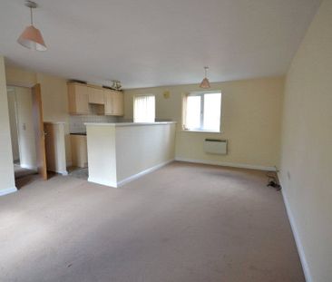 391 Queens Road, Monsall, Manchester, M40 8AL - Photo 1