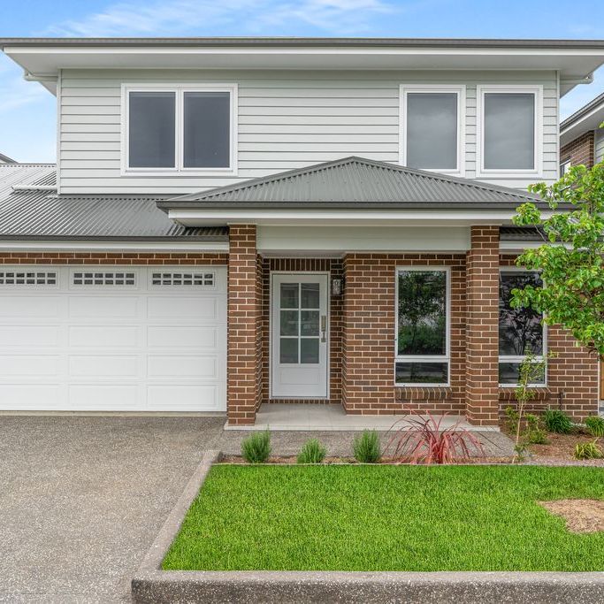 Brand New Luxury Living in the Heart of Moss Vale - Photo 1