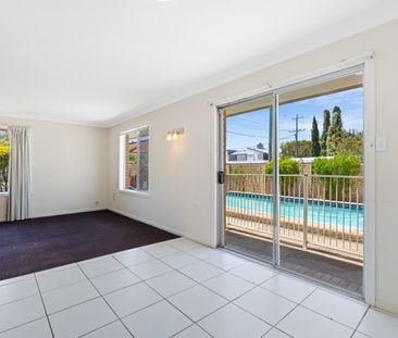 130 Stanhill Drive - Photo 4