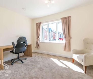 Victory Boulevard, Lytham, Lancashire, FY8 - Photo 4