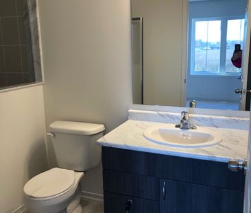 For Lease - 2641 Deputy Minister Path, Oshawa, Ontario - Photo 3