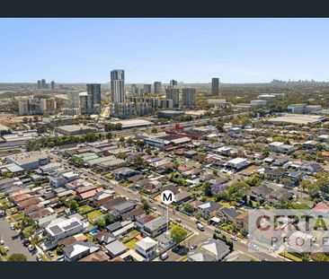 Brand new, distinctive two-level Home for Rent - Photo 3