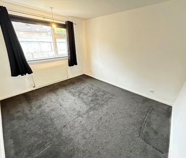 2 bedroom maisonette to rent - Photo 3