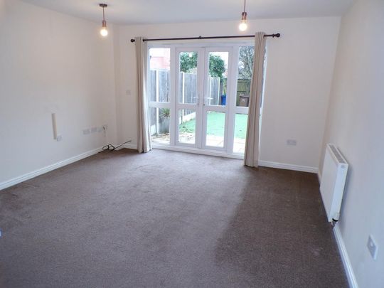 3 bedroom townhouse to rent - Photo 1