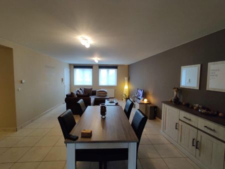 Ruim appartement met 1 slaapkamer - Photo 2